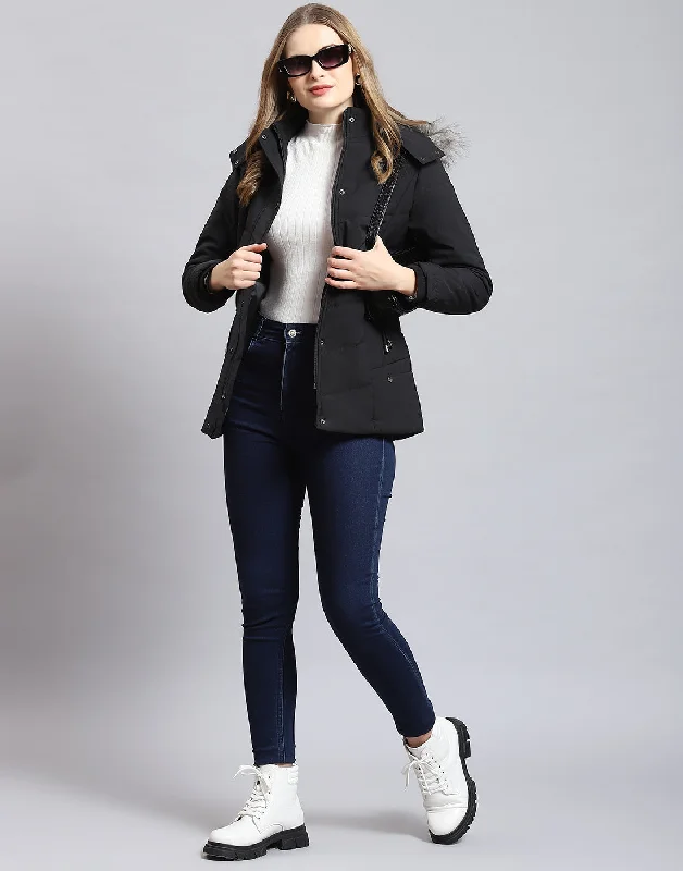 Women Black Solid Hooded Full Sleeve Jacket