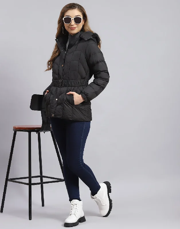 Women Black Solid Hooded Full Sleeve Jacket