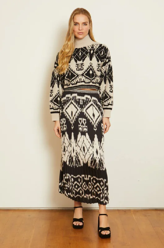 Maeva Sweater Ikat Tapestry